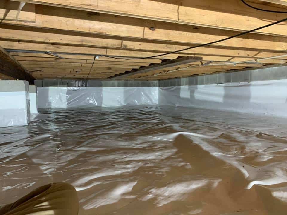 fix water in crawl space